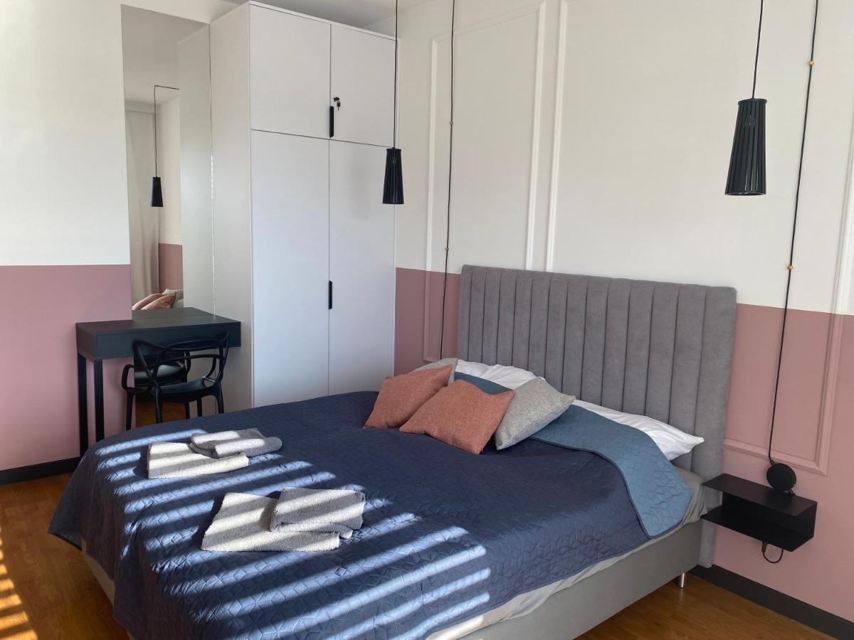 Апартаменты Apartament Panorama Park***** Еленя-Гура Экстерьер фото