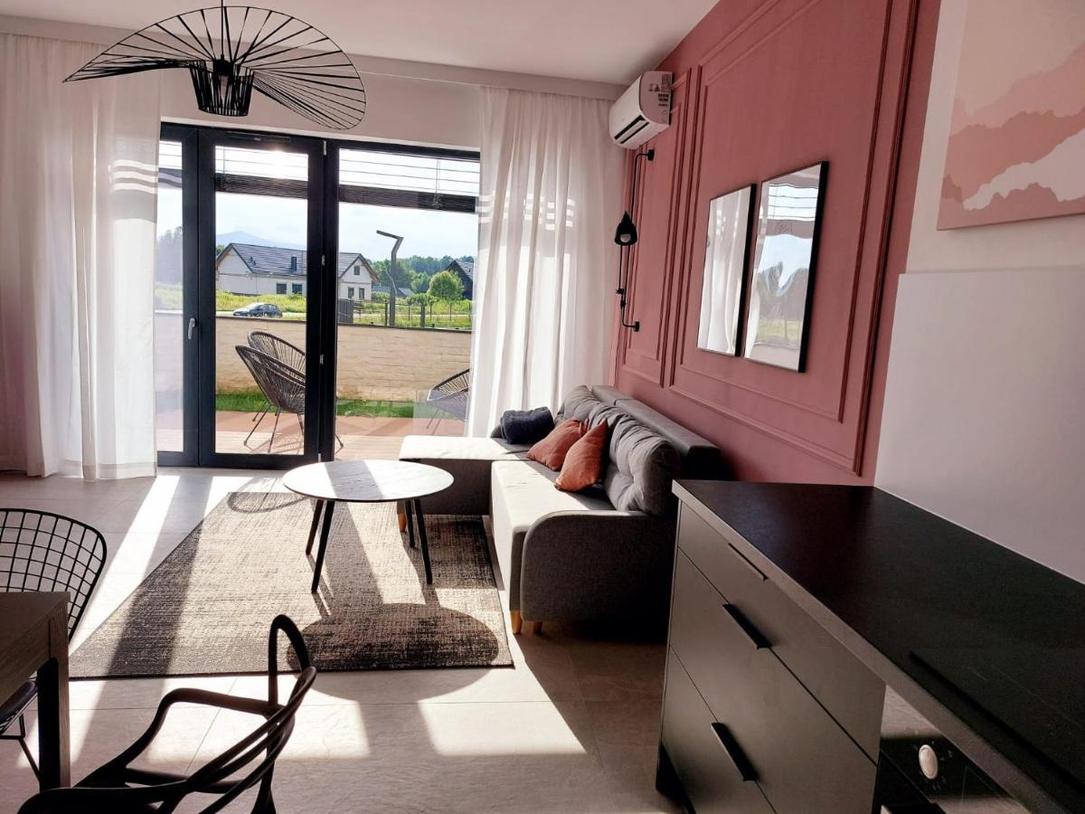 Апартаменты Apartament Panorama Park***** Еленя-Гура Экстерьер фото
