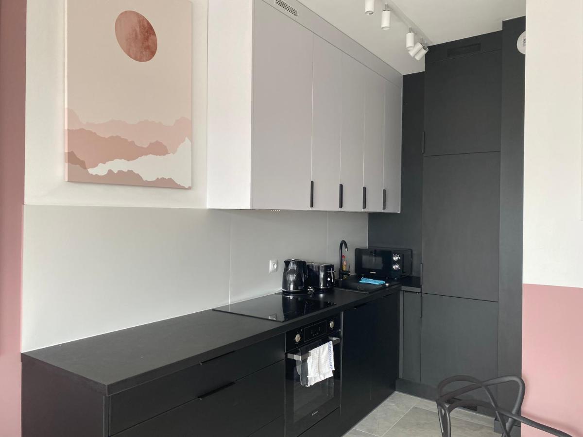 Апартаменты Apartament Panorama Park***** Еленя-Гура Экстерьер фото