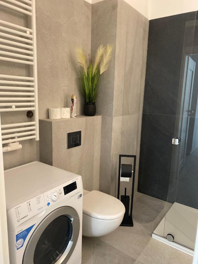 Апартаменты Apartament Panorama Park***** Еленя-Гура Экстерьер фото