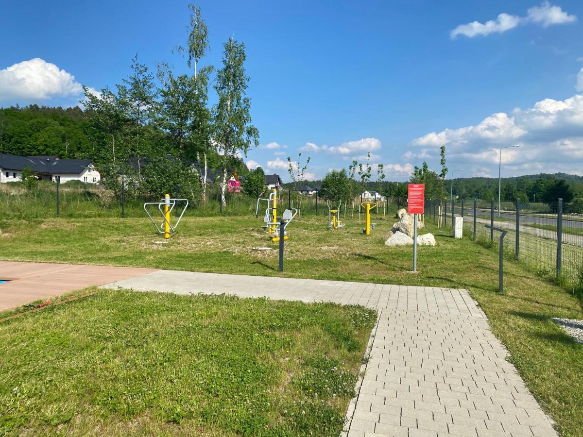 Апартаменты Apartament Panorama Park***** Еленя-Гура Экстерьер фото